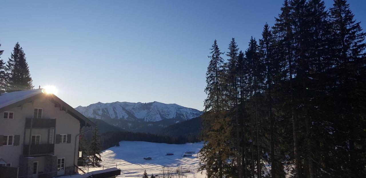 Spitzing Lodge Ferienwohnungen - Wanderparadies In Den Bergen Spitzingsee Bagian luar foto