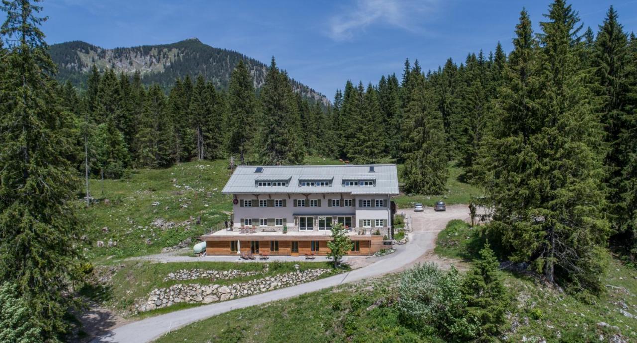 Spitzing Lodge Ferienwohnungen - Wanderparadies In Den Bergen Spitzingsee Bagian luar foto