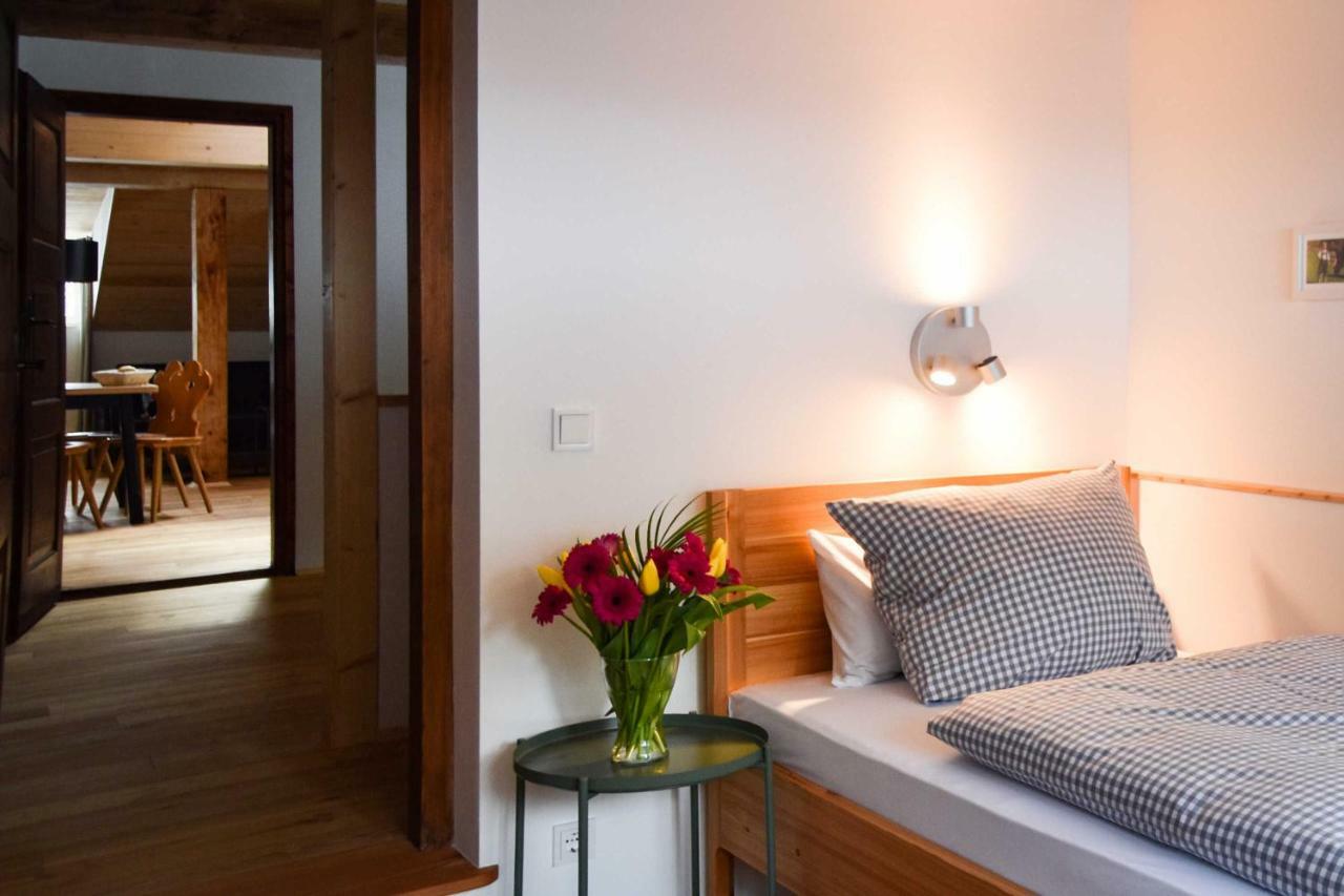 Spitzing Lodge Ferienwohnungen - Wanderparadies In Den Bergen Spitzingsee Bagian luar foto