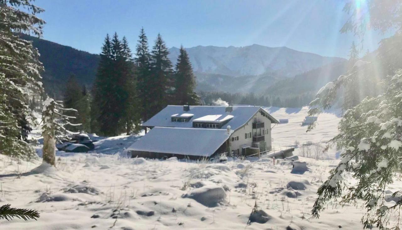 Spitzing Lodge Ferienwohnungen - Wanderparadies In Den Bergen Spitzingsee Bagian luar foto